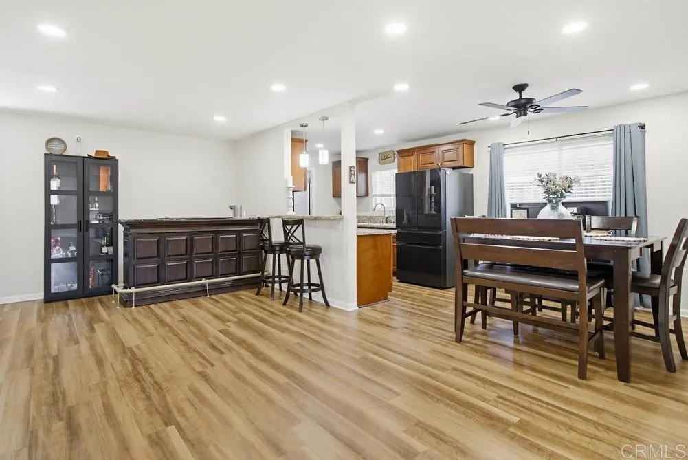 https://cdn.realtyfeed.com/cdn/127/306630876/67de682ceef7778af4206d1a041241c3.webp