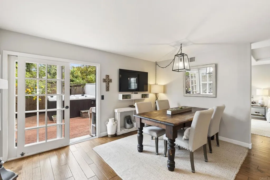 https://cdn.realtyfeed.com/cdn/127/306630910/268c72de7dd50a132bdd0a50a74566e9.webp