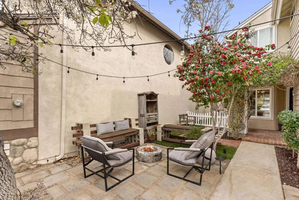 https://cdn.realtyfeed.com/cdn/127/306630910/3db7cb278ab495f369a1879f1d5cf576.webp