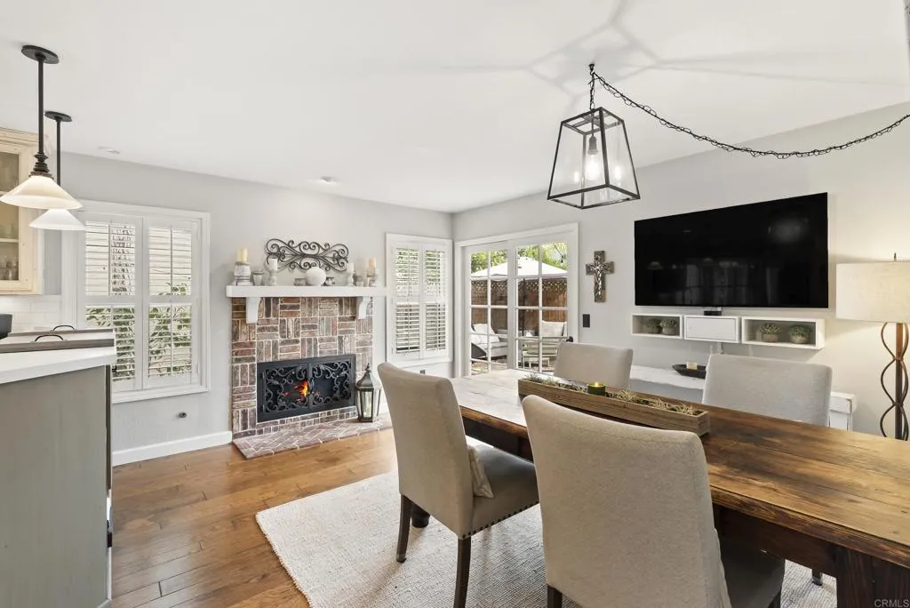 https://cdn.realtyfeed.com/cdn/127/306630910/467fb605079931093471690b0e3bf3e7.webp