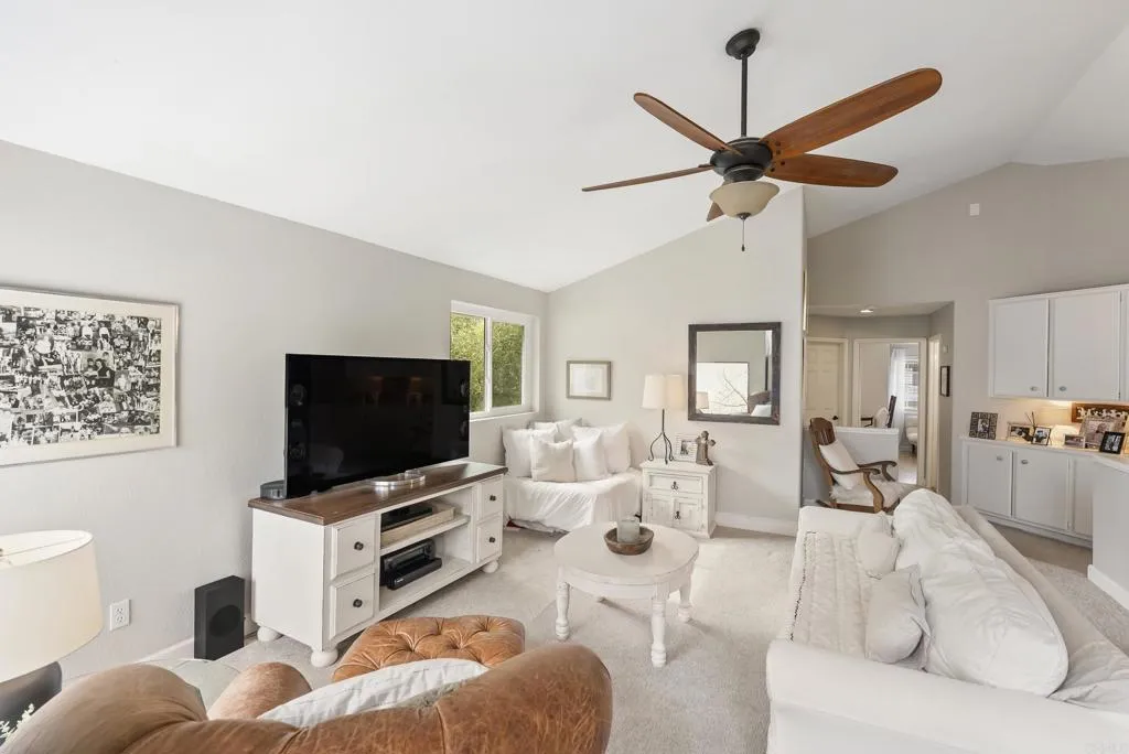 https://cdn.realtyfeed.com/cdn/127/306630910/5382586d3cb2f757117415d00bdc9006.webp