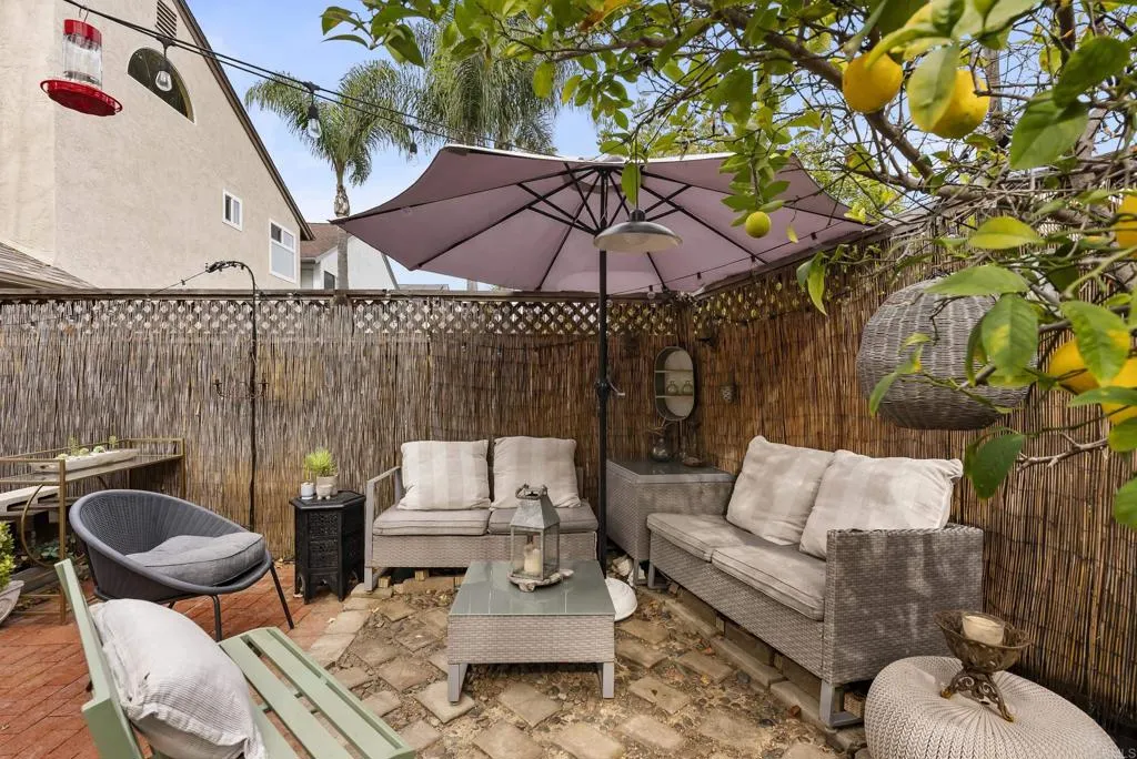 https://cdn.realtyfeed.com/cdn/127/306630910/739d37304967c7d3a0a094f18fd795d3.webp