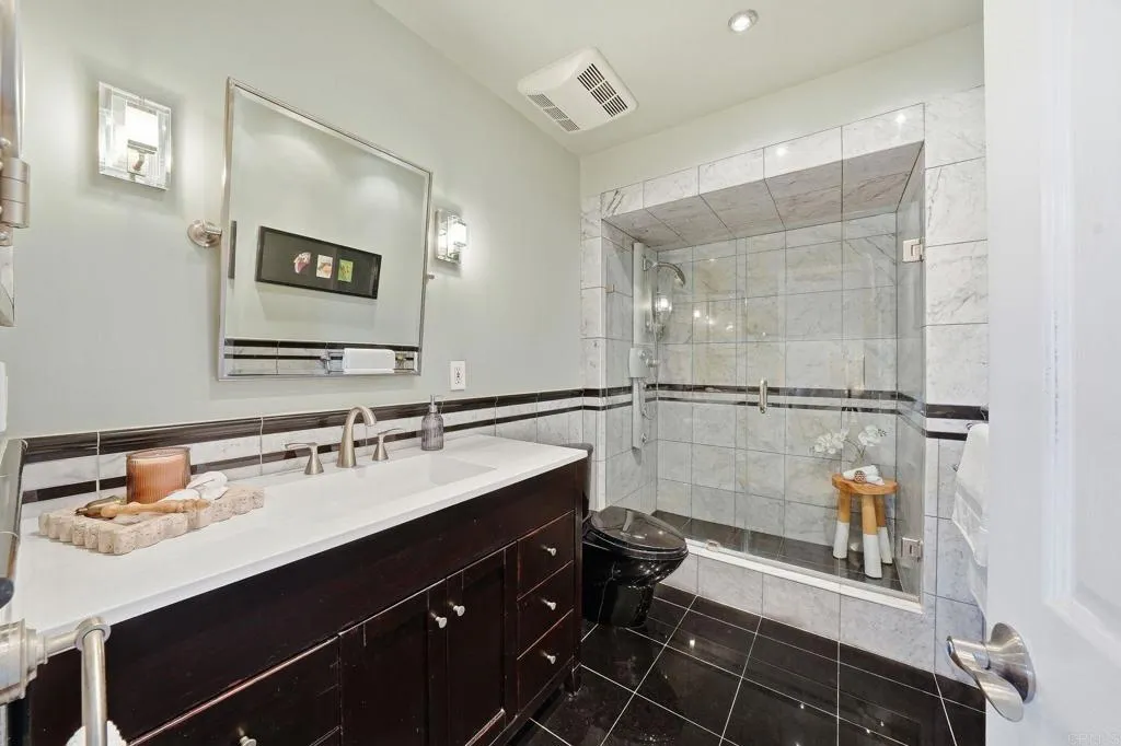 https://cdn.realtyfeed.com/cdn/127/306630961/b1a09a1ee6376d52092d6e764ad8d971.webp