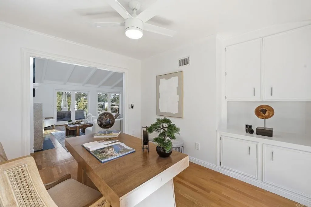 https://cdn.realtyfeed.com/cdn/127/306630961/f0e6f81150b62daaa9b48e9763f3598b.webp