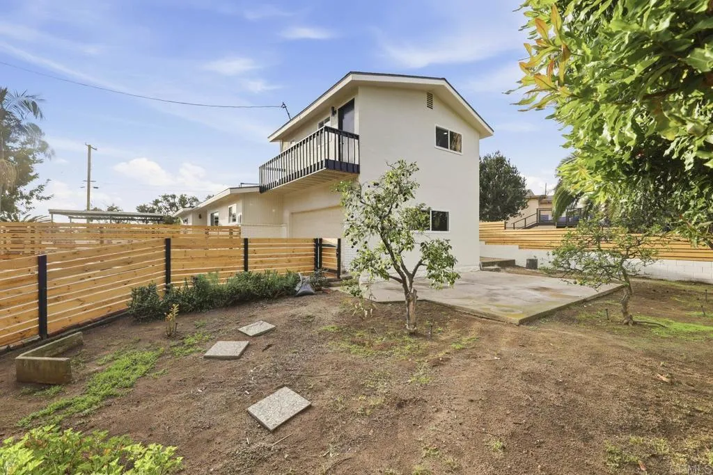 https://cdn.realtyfeed.com/cdn/127/306630965/0ac5d02950ab546c9a6180d197fbf7ba.webp