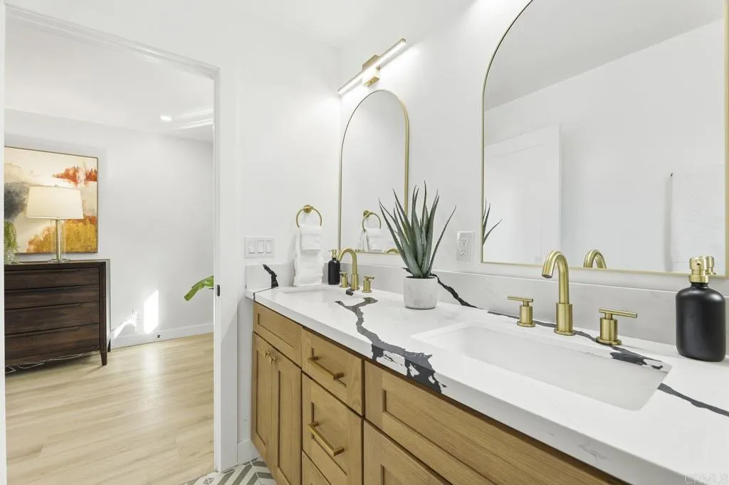 https://cdn.realtyfeed.com/cdn/127/306630965/c874021f1de1ba16a003244c0db6237d.webp