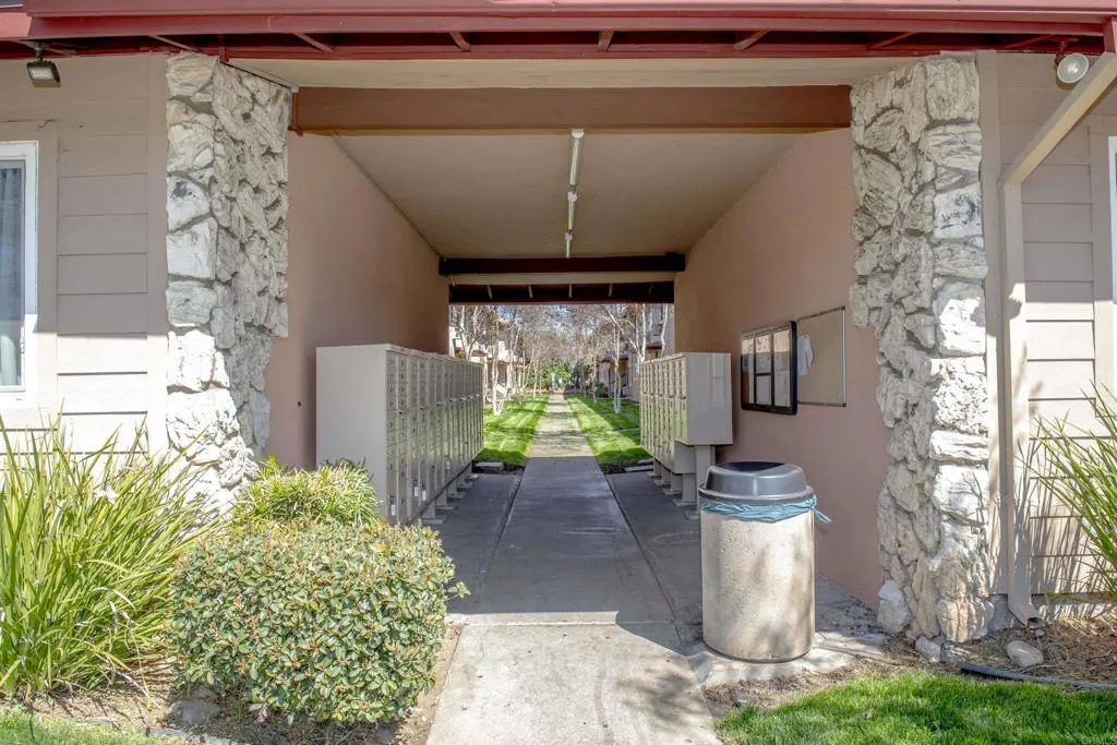 Photo #4: NDP2600892 Listing: Photo #4