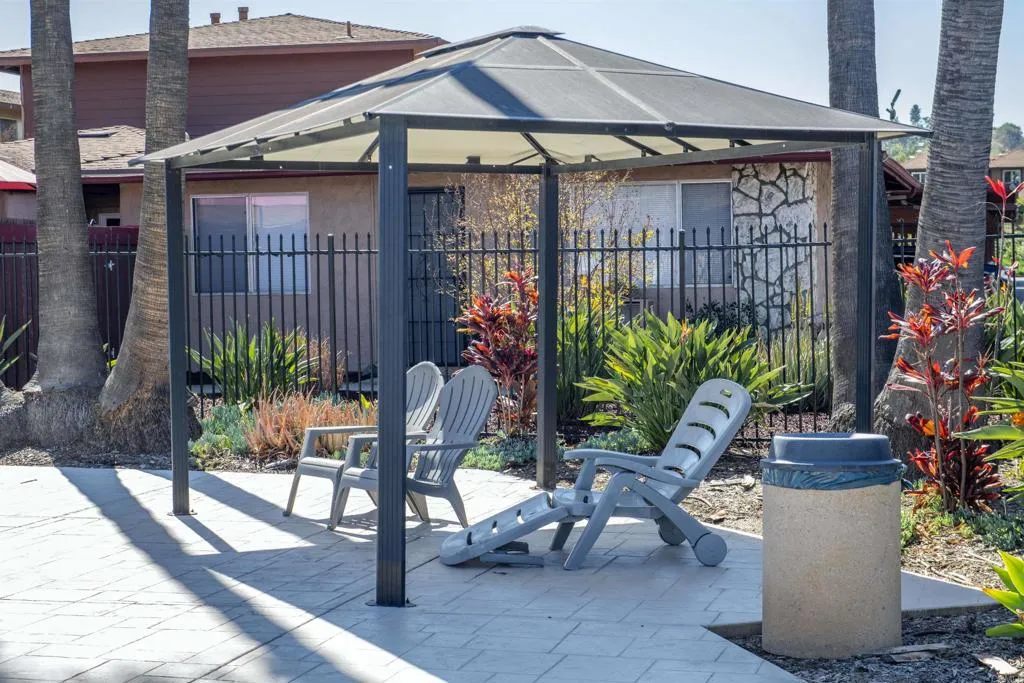 Photo #13: NDP2600892 Listing: Photo #13