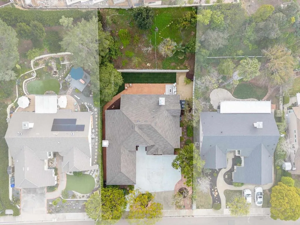 https://cdn.realtyfeed.com/cdn/127/306630996/32178454a70b64203f7f9697dca16c14.webp