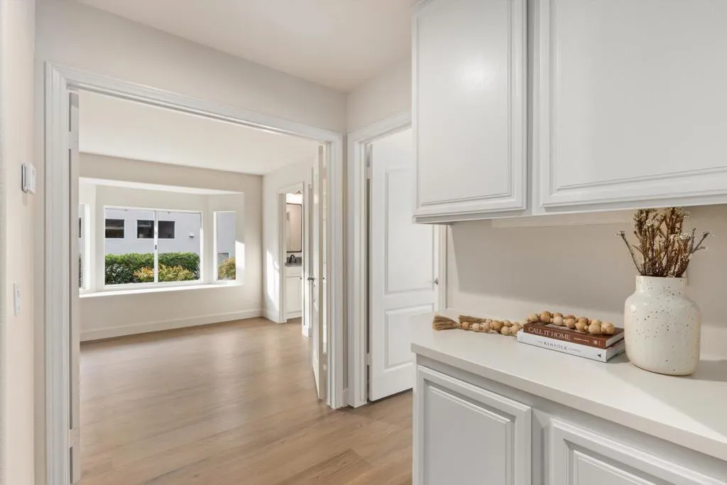 https://cdn.realtyfeed.com/cdn/127/306630996/3b26fe124497fca32970a7ed751798a3.webp