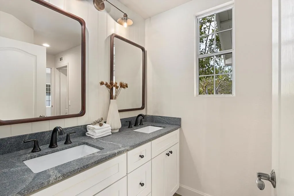 https://cdn.realtyfeed.com/cdn/127/306630996/7998b5343a4094d2876e0fa80c2dc9eb.webp