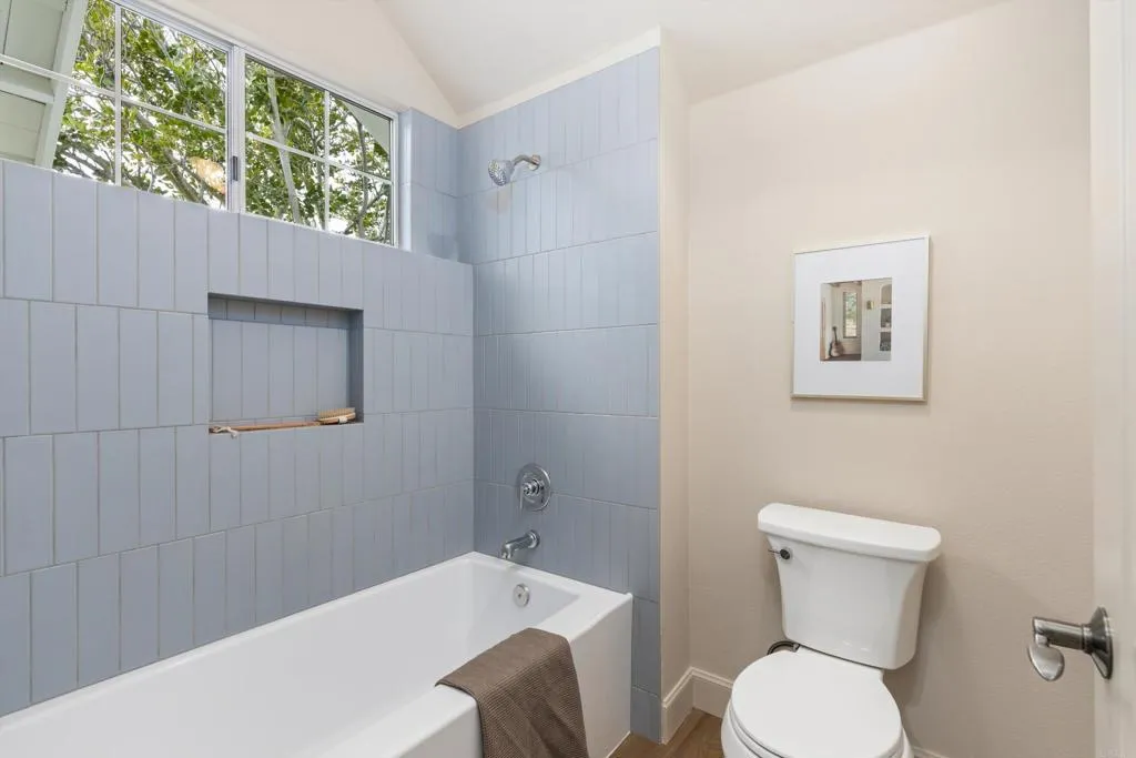 https://cdn.realtyfeed.com/cdn/127/306630996/ec0a4156105664542906a9e021180d90.webp