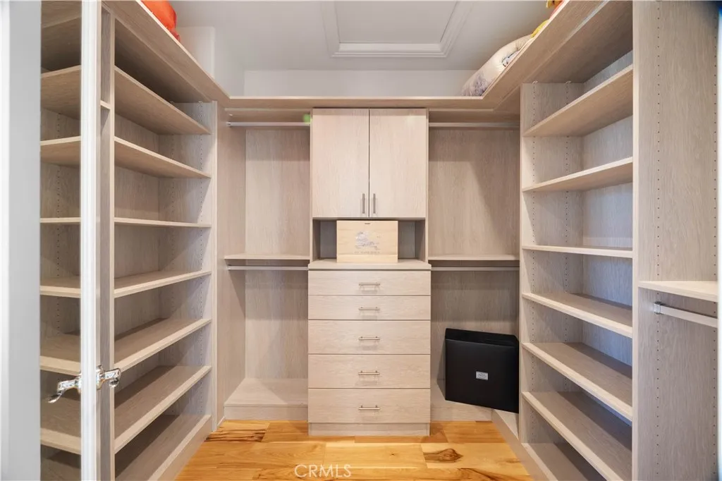 https://cdn.realtyfeed.com/cdn/127/306631022/2d3a1da31cbe65a1d4587eb8fe6c6b56.webp