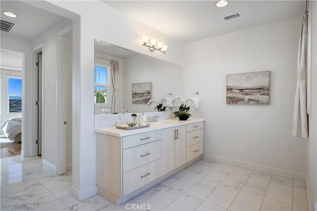 https://cdn.realtyfeed.com/cdn/127/306631022/447b7e9032371fa84e7320c2c91b9292.webp