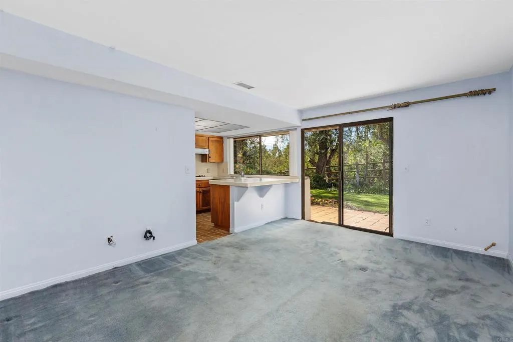 https://cdn.realtyfeed.com/cdn/127/306631039/0fd4006bbb67f26779146336d1e39661.webp