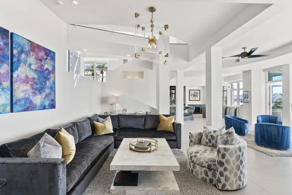 https://cdn.realtyfeed.com/cdn/127/306631083/21d5c726ca4c5ad5df6866d60d4115a8.webp