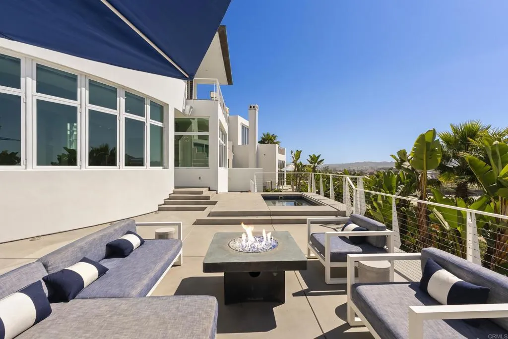 https://cdn.realtyfeed.com/cdn/127/306631083/2da5e759e51e8c0314dbf6f10e01b056.webp