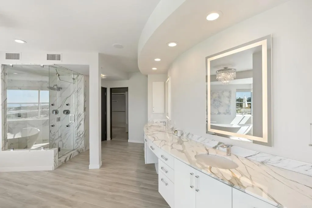 https://cdn.realtyfeed.com/cdn/127/306631083/aded9f7824f46c0b968a3c3daba9f506.webp