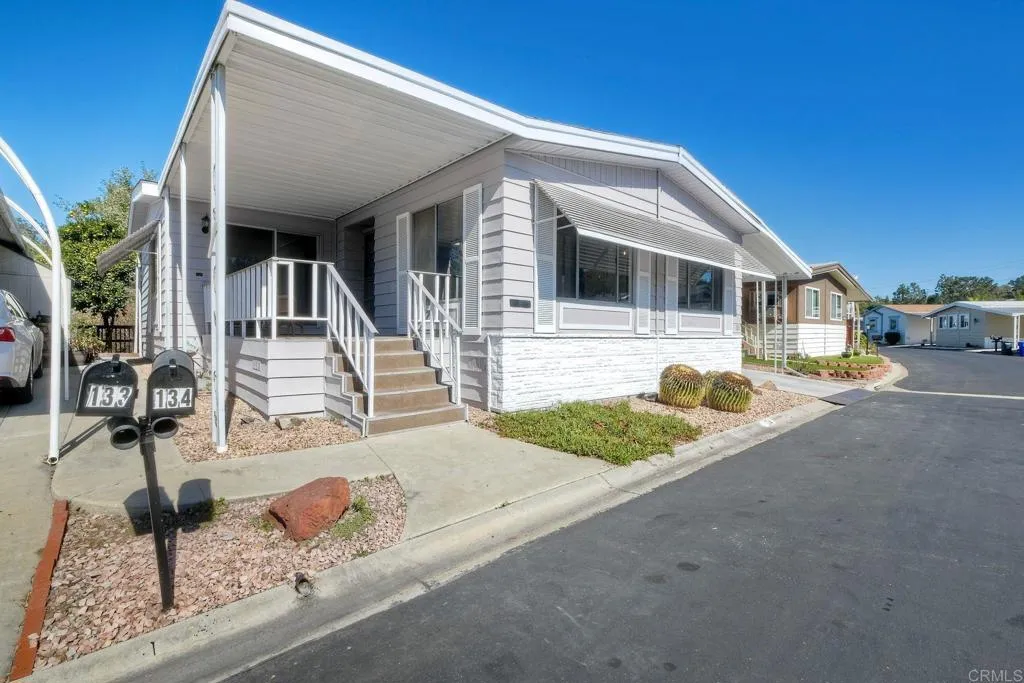 https://cdn.realtyfeed.com/cdn/127/306631090/6dc67f4155adc05b5d5c3060d689662c.webp