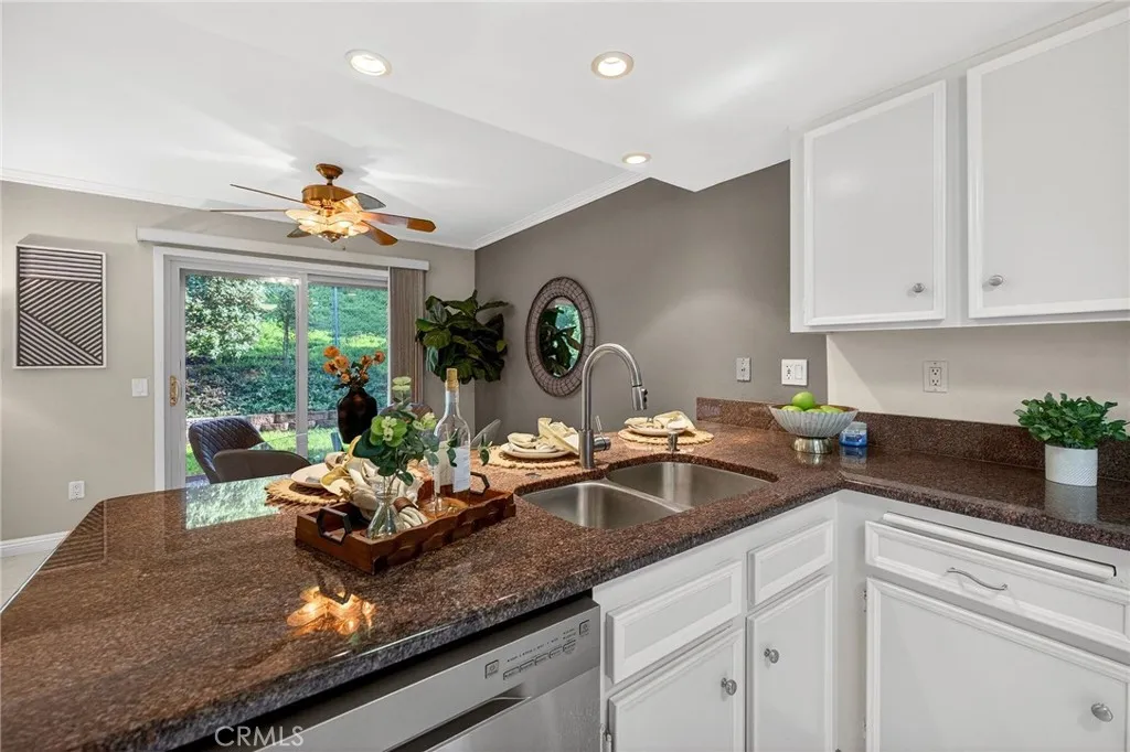 https://cdn.realtyfeed.com/cdn/127/306631103/3074cf4b0268118ccf774cb7f24a690e.webp