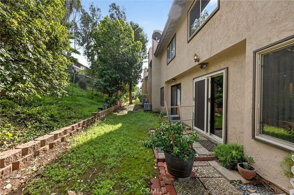 https://cdn.realtyfeed.com/cdn/127/306631103/d1cc5c97d9ff9d60ae88918260701cce.webp