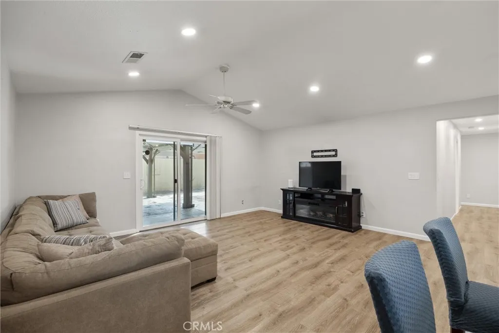 1633 Almondwood Dr, Orland, CA 95963 - Photo 4 of 32, Orland, CA