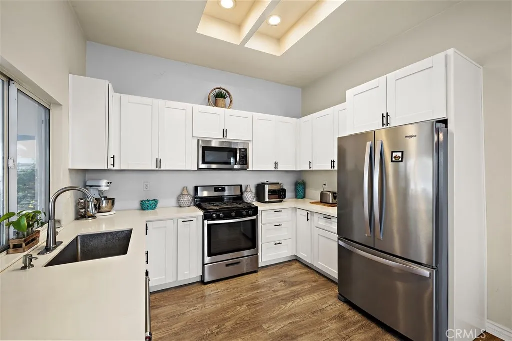 https://cdn.realtyfeed.com/cdn/127/306631165/368945915760e3e47fc9862d98c22e70.webp