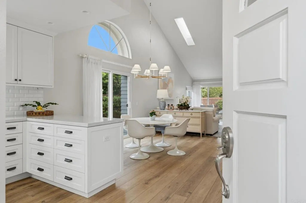 7102 Linden, Carlsbad, CA, 92011 7102 Linden, Carlsbad, CA, 92011