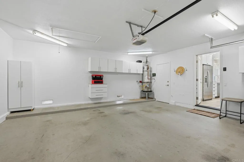 https://cdn.realtyfeed.com/cdn/127/306631171/b2d8518329f023f36e659563c8660b3b.webp