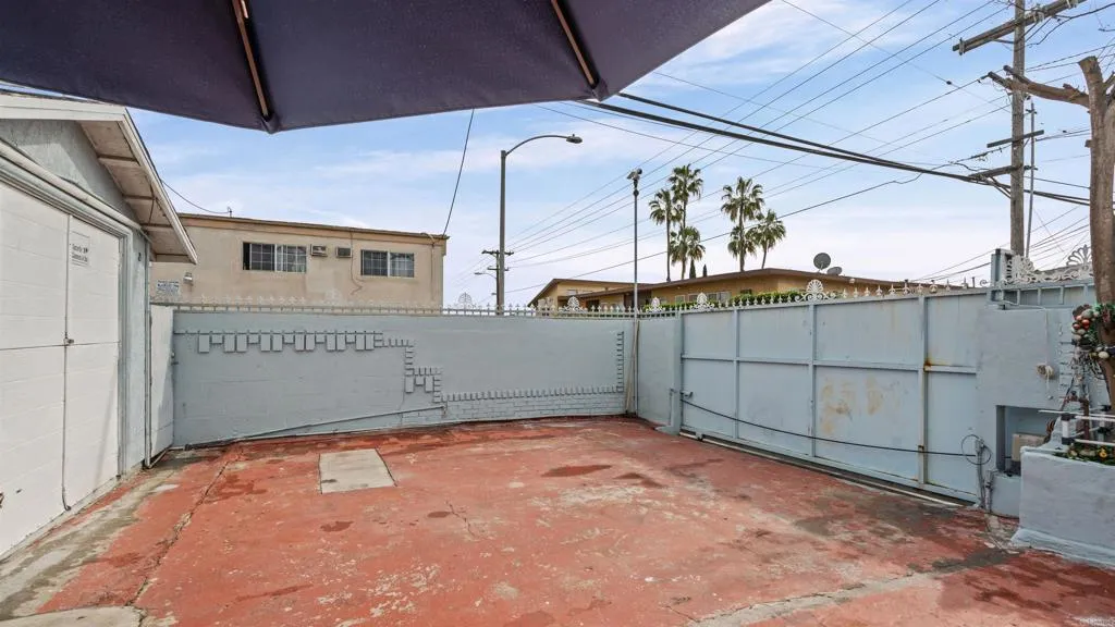 https://cdn.realtyfeed.com/cdn/127/306631202/7a461f141347f3e4ae068bde3734d691.webp