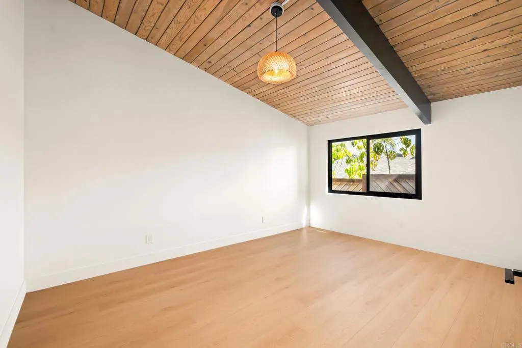 https://cdn.realtyfeed.com/cdn/127/306631207/fb0be1c5901e9013b091fb06f1e94ec4.webp
