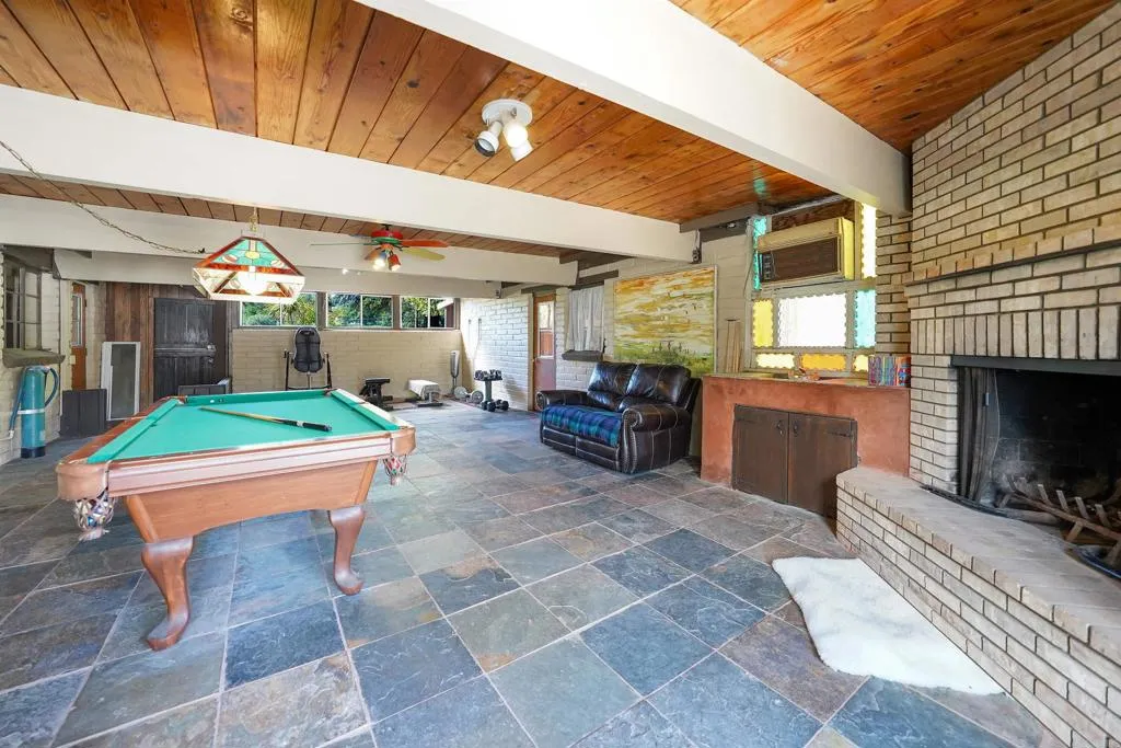 https://cdn.realtyfeed.com/cdn/127/306631242/f4f8f380cbd2f3269b83875c21c61aad.webp