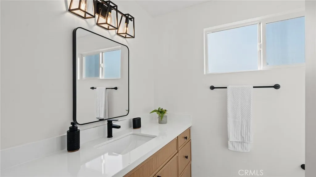 https://cdn.realtyfeed.com/cdn/127/306631267/c73418fb08eff7a3f570c93154a4904f.webp