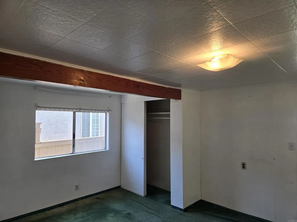 https://cdn.realtyfeed.com/cdn/127/306631279/3a5edd10910a4b246aea1ead7e1f85da.webp