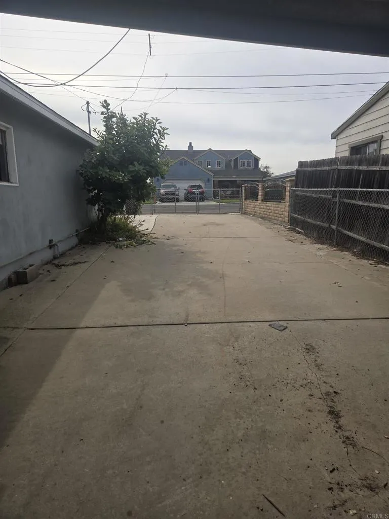 https://cdn.realtyfeed.com/cdn/127/306631279/4178d998a833c820adc09eec547d6955.webp