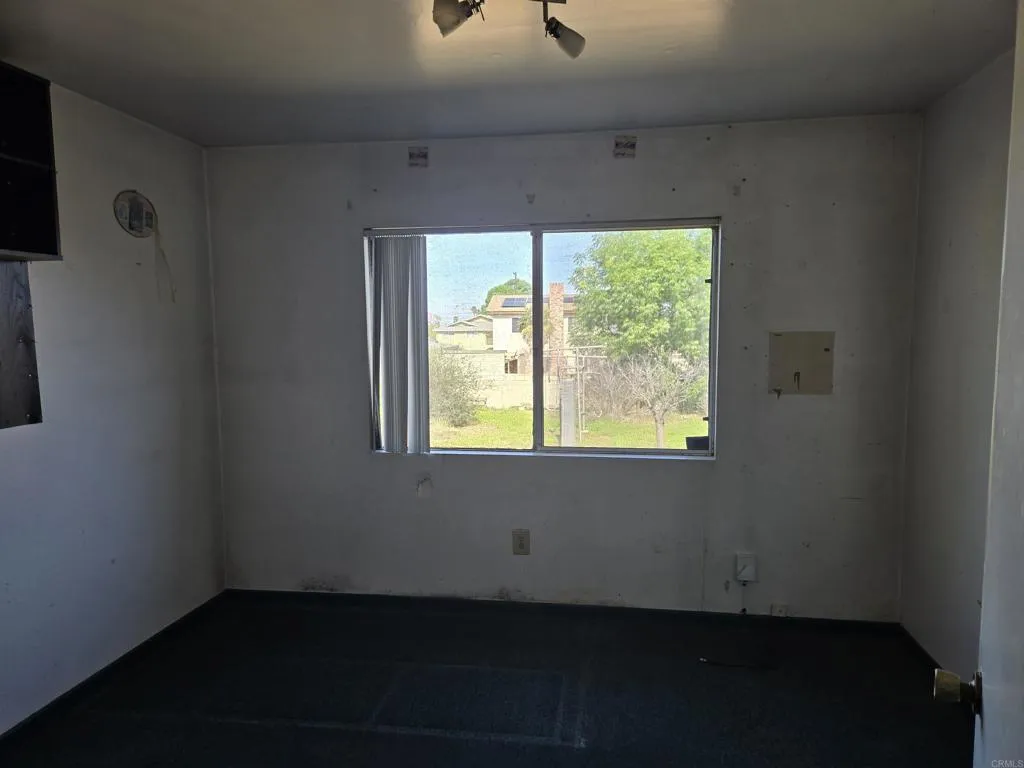 https://cdn.realtyfeed.com/cdn/127/306631279/cbbb2027a394437e7075e6b4340888a6.webp