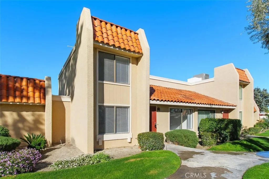 69707 Campana Court, Rancho Mirage, CA 92270 - Photo 3 of 47, Rancho Mirage, CA