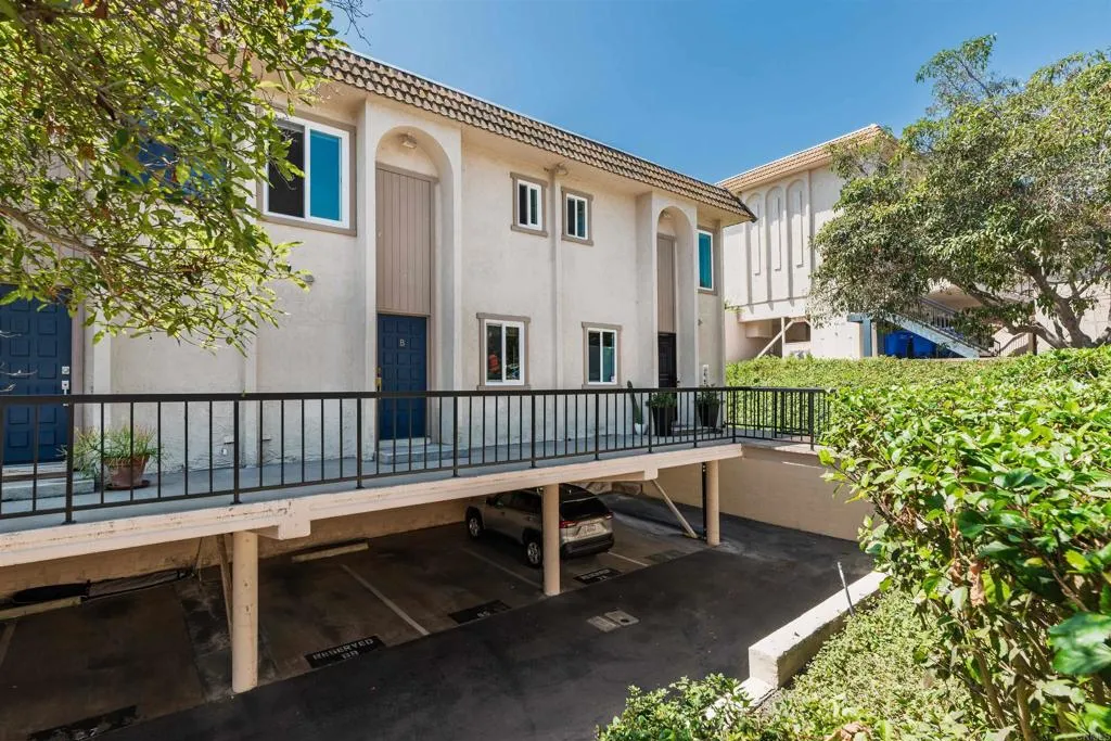 https://cdn.realtyfeed.com/cdn/127/306631357/5074f9f8975b8fdc9dce83c7d798891f.webp