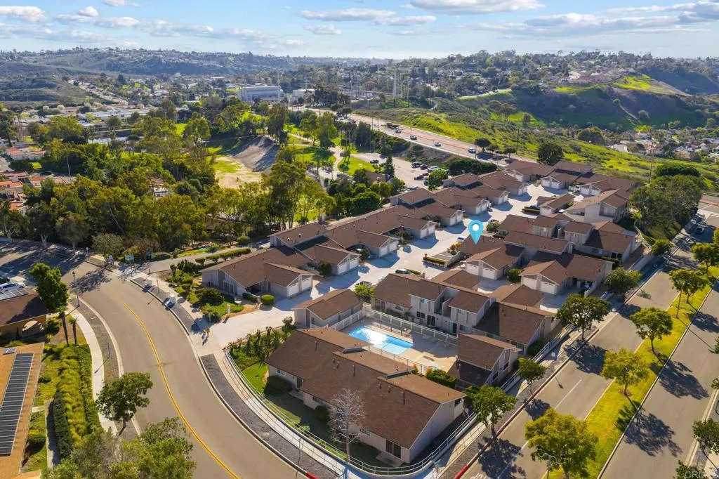 https://cdn.realtyfeed.com/cdn/127/306631414/010a692317c21efc79878c934489a4be.webp