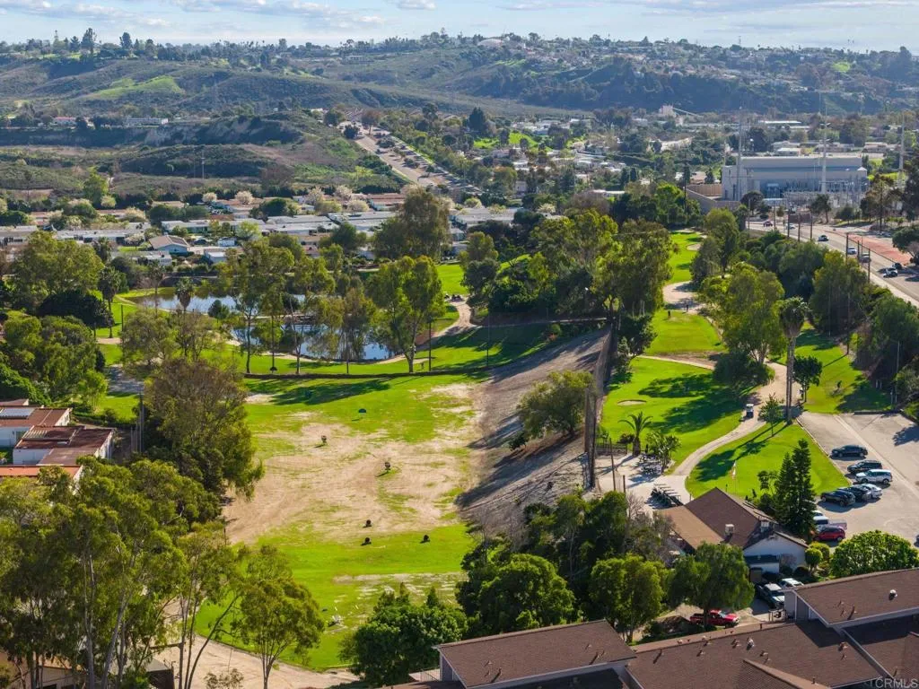 https://cdn.realtyfeed.com/cdn/127/306631414/8054ac82624dc8225f0e3904cb289418.webp