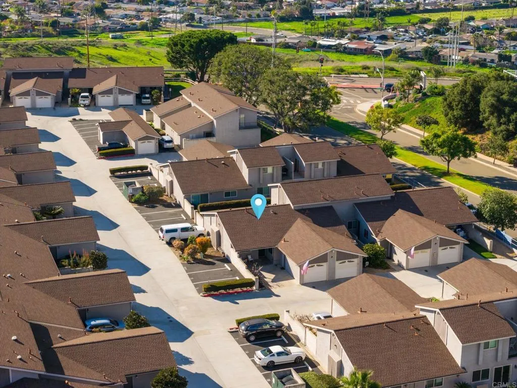 https://cdn.realtyfeed.com/cdn/127/306631414/af386d1ef3379274d09d38757d27c116.webp