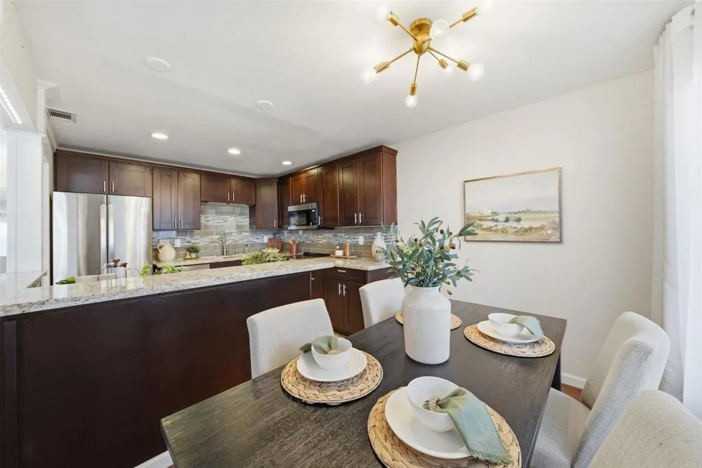 Photo #4: PTP2600747 Listing: Photo #4