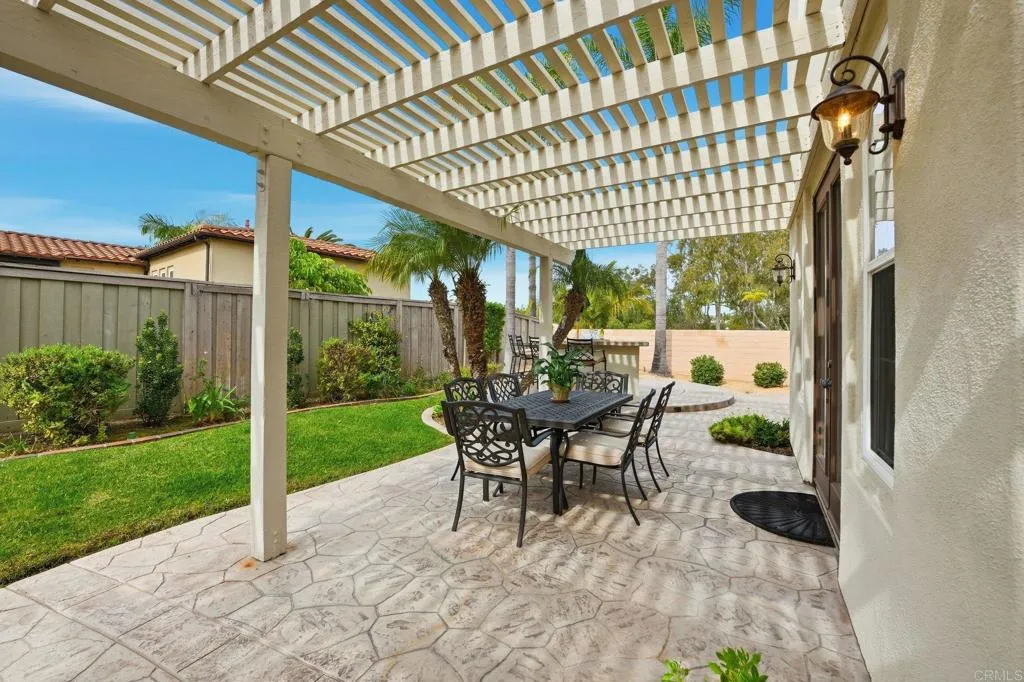 https://cdn.realtyfeed.com/cdn/127/306631443/138af34c32c09cac49e83f72955c057c.webp