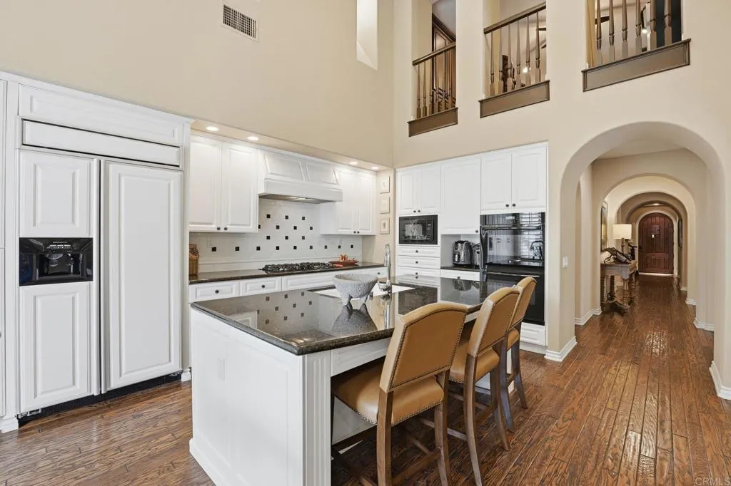 https://cdn.realtyfeed.com/cdn/127/306631443/22893feac72a13d4f471068861a81e1b.webp