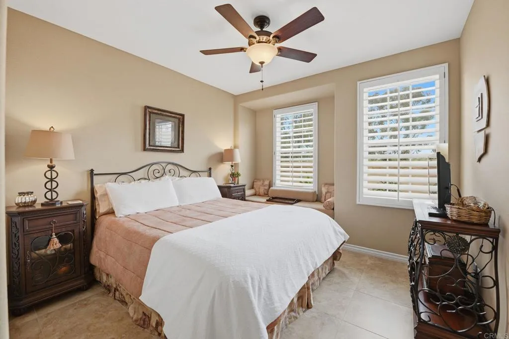 https://cdn.realtyfeed.com/cdn/127/306631443/8c809f24f46df8f18c632b2c9928a6f6.webp