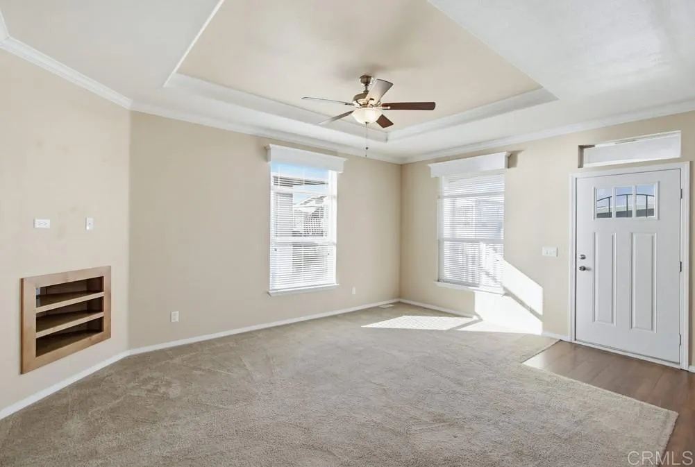 https://cdn.realtyfeed.com/cdn/127/306631475/6e3c8ccd7a540af017630a5d947e0cd5.webp