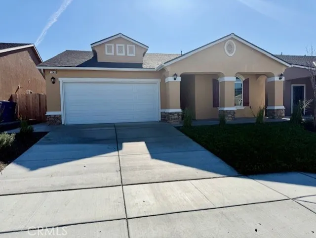 Avenal, CA 93204