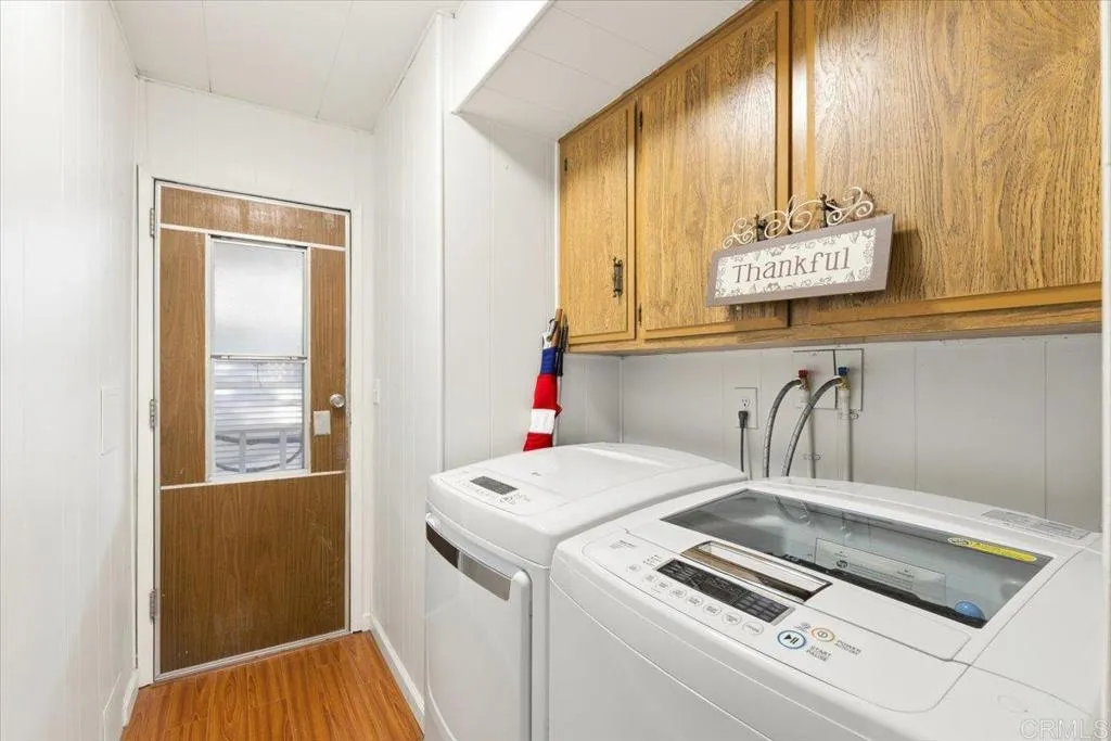 https://cdn.realtyfeed.com/cdn/127/306631532/b9ed13d2a679e63bf9765a878f8f566b.webp