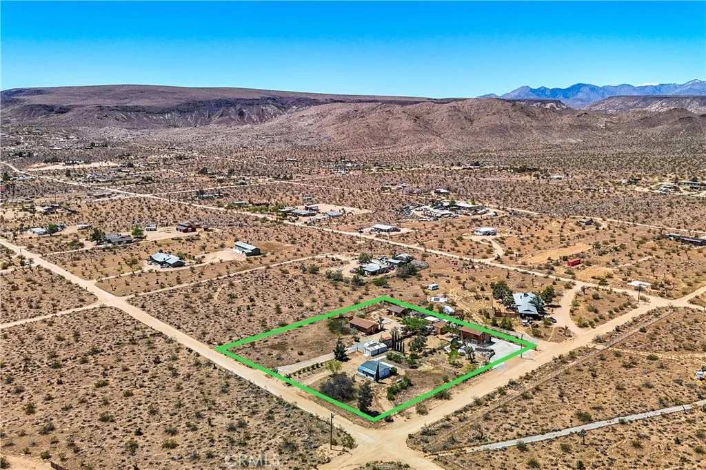 1010 Wamego, Yucca Valley, CA 92284 - Photo 2 of 67, Yucca Valley, CA