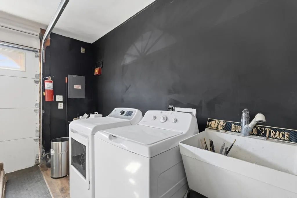 https://cdn.realtyfeed.com/cdn/127/306631560/327c2765e69e6fd3a76c95b74416181a.webp